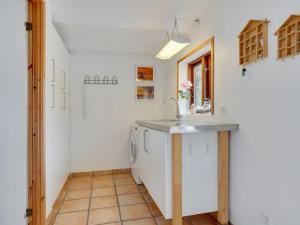 Holiday Home Eivi - 150m from the sea by Interhome