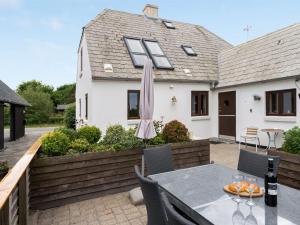 Holiday Home Eivi - 150m from the sea by Interhome