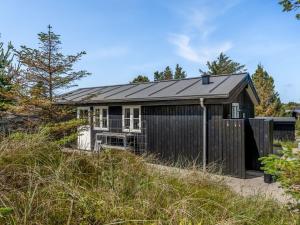Holiday Home Thorkil - 800m from the sea by Interhome