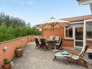 Holiday Home Lisemarie - 800m from the sea by Interhome