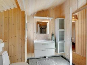 Holiday Home Mika - 1km from the sea by Interhome