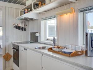 Holiday Home Sigrid - 400m from the sea by Interhome