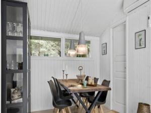 Holiday Home Ally - 250m from the sea by Interhome