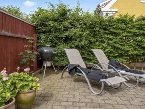 Holiday Home Stephie - 1-1km from the sea by Interhome