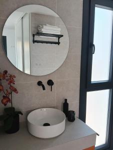 WOWHOLIDAYS Exclusive Building Center Ronda