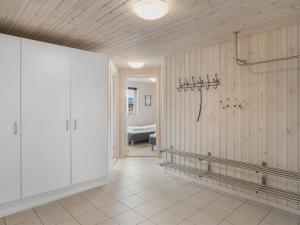 Holiday Home Sinikka - 350m from the sea by Interhome