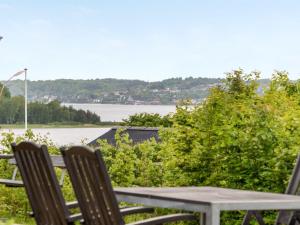 Holiday Home Stiane - 100m to the fjord by Interhome