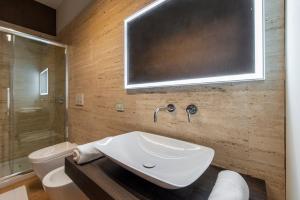 Bocconi Suite - B Home