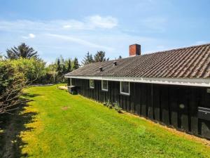 Holiday Home Weland - 800m from the sea by Interhome