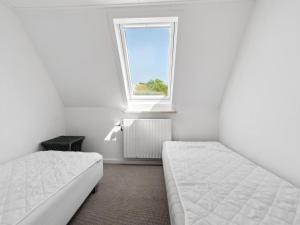 Apartment Angelie - 350m from the sea by Interhome