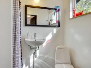 Holiday Home Gunnhild - 500m from the sea by Interhome