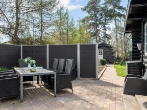Holiday Home Gunnhild - 500m from the sea by Interhome