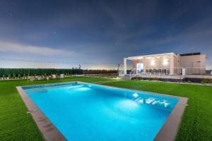 Almost Heaven Villa by Fidalsa