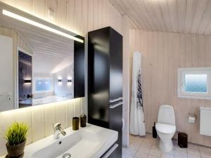 Holiday Home Tinja - 700m from the sea by Interhome