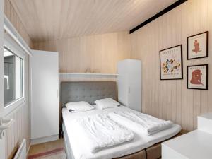 Holiday Home Tinja - 700m from the sea by Interhome