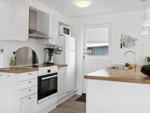 Holiday Home Silvana - 750m from the sea by Interhome