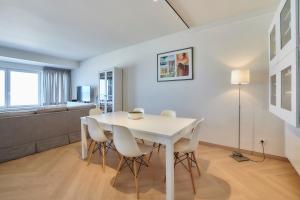 Les Flots - Coastal Walks 63