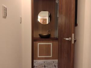 TONARINO Backpackers Hostel Free Breakfast