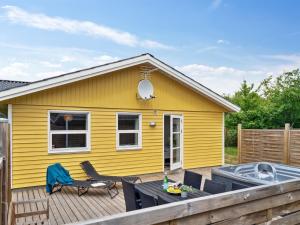 Holiday Home Barth - 950m from the sea by Interhome