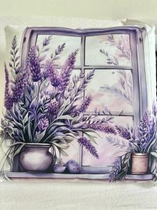 Garden House - B&B near Bus Stop to Beaches & Airport img11