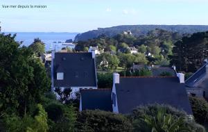 Maison quartier Porzic vue Mer - 2hvězdičkové hotely ve městě Crozon