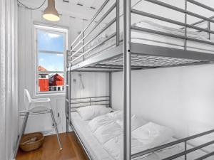 Holiday Home Adils - 5m from the sea by Interhome