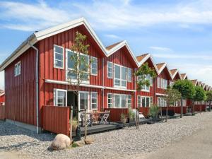 Holiday Home Adils - 5m from the sea by Interhome