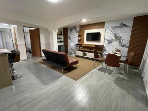 Apartamento Moderno en Villas del Golf de 2 habitaciones