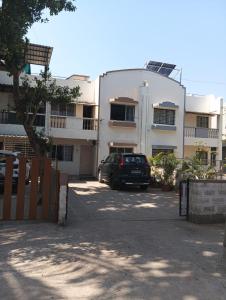 Classic Homestay with AC in one bedroom
