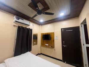 HotelShreesanwariyapalace