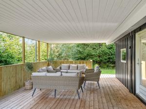 Holiday Home Elnur - from the sea by Interhome