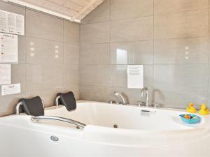Holiday Home Siggi - 800m from the sea by Interhome