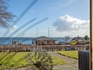 Apartment Liselotta - 75m from the sea by Interhome