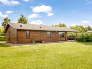 Holiday Home Yngve - 3-5km from the sea by Interhome