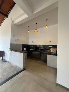 Beach Heaven - Madiha