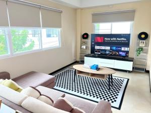 Everything Within Minutes House