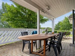 Holiday Home Svenn - 300m from the sea by Interhome