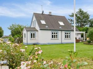 Holiday Home Keyla - 2-3km from the sea by Interhome