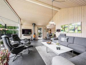 Holiday Home Fritzi - 1-7km from the sea by Interhome