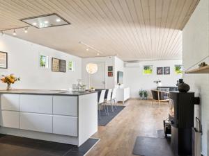 Holiday Home Danja - 1-7km from the sea by Interhome