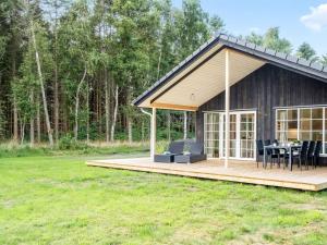 Holiday Home Gedda - from the sea by Interhome