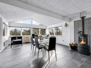 Holiday Home Amine - 300m to the fjord by Interhome