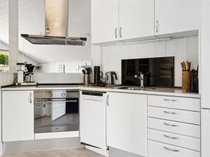 Holiday Home Enida - 350m to the fjord by Interhome