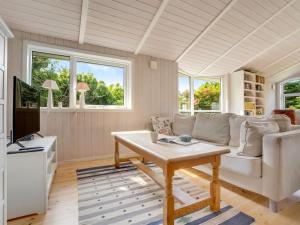 Holiday Home Nashota - 600m from the sea by Interhome