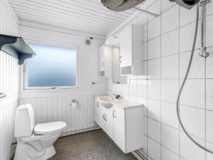 Holiday Home Tenho - 150m from the sea by Interhome