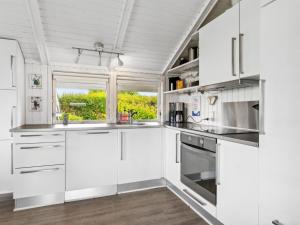 Holiday Home Lauha - 400m from the sea by Interhome