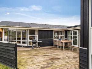 Holiday Home Dagmar - 500m from the sea by Interhome