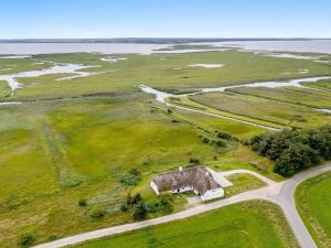 Holiday Home Darleen - 850m to the fjord by Interhome
