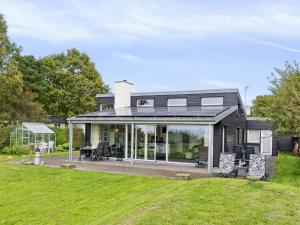 Holiday Home Nilson - 50m from the sea by Interhome