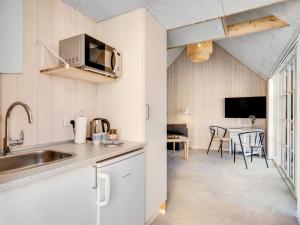 Holiday Home Josina - 1-8km from the sea by Interhome